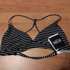 Victoria's Secret Intimates & Sleepwear - BRAND NEW VS sports bra Victoria's Secret Intimates & Sleepwear - BRAND NEW VS sports bra